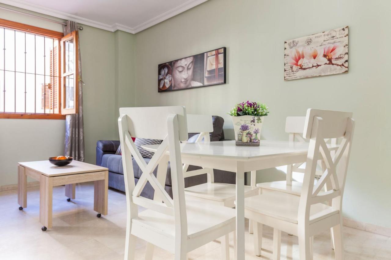 Apartamento Calle Sierpes Sevilla Buitenkant foto