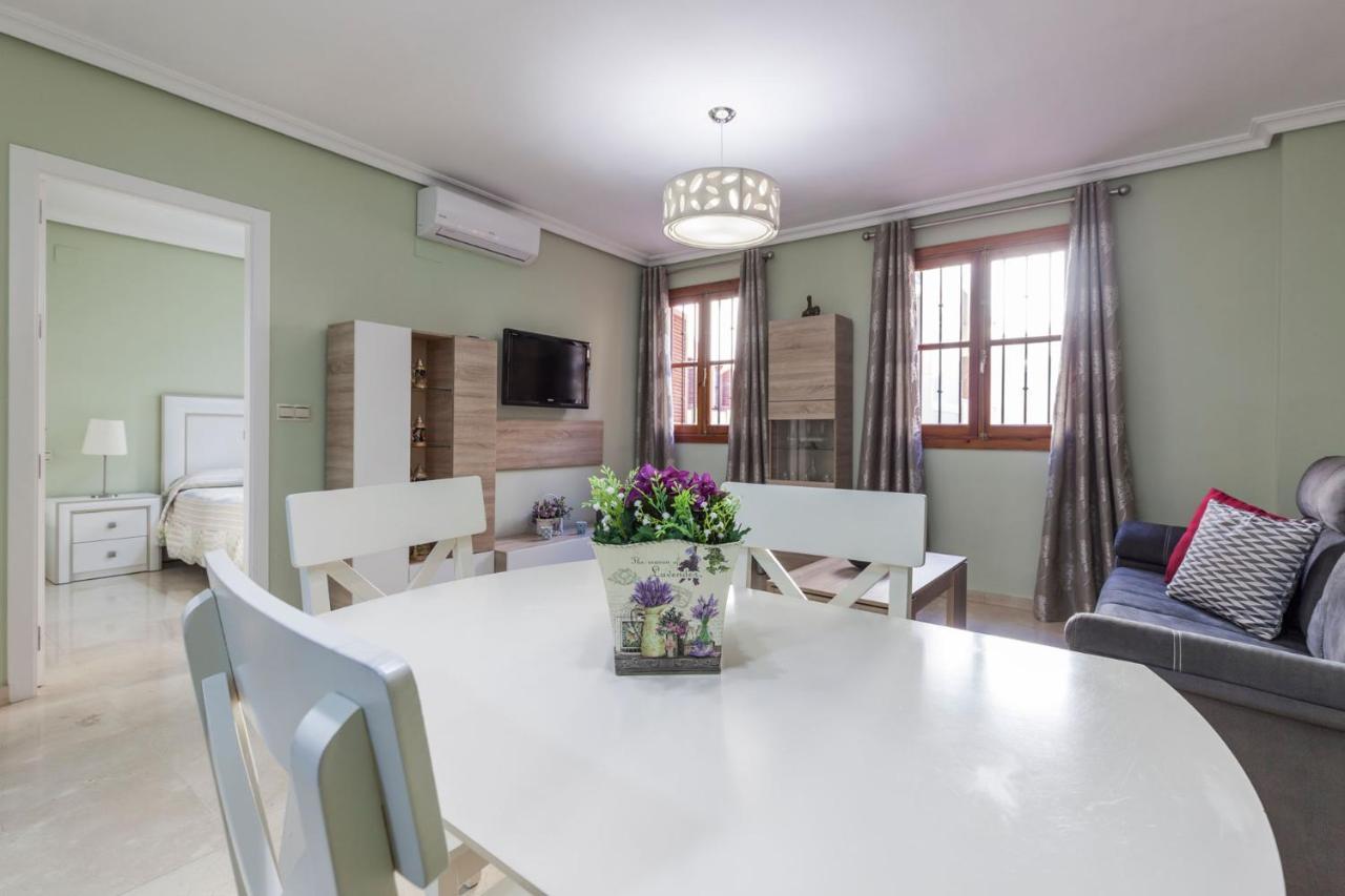 Apartamento Calle Sierpes Sevilla Buitenkant foto