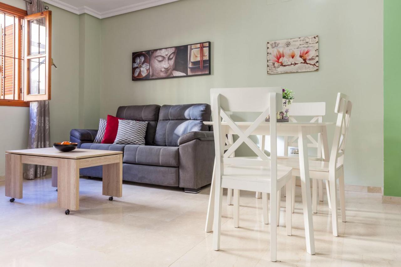 Apartamento Calle Sierpes Sevilla Buitenkant foto