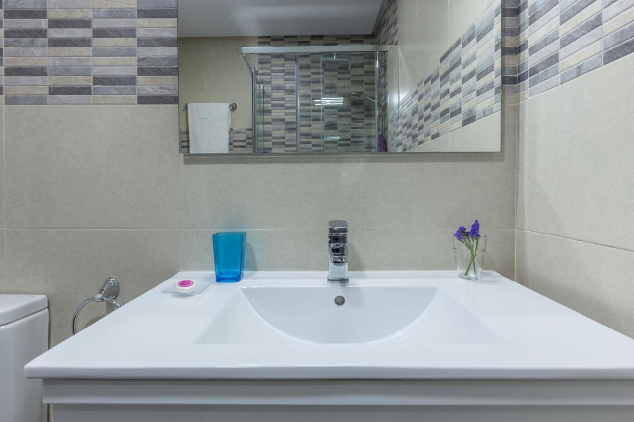 Apartamento Calle Sierpes Sevilla Buitenkant foto