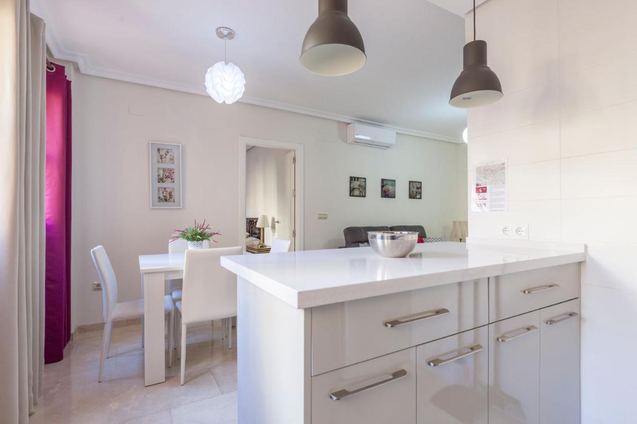 Apartamento Calle Sierpes Sevilla Buitenkant foto